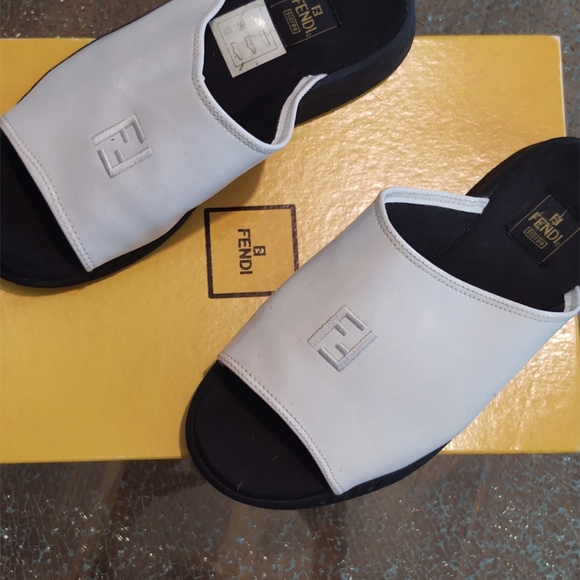 Fendi Other - Fendi Cushioned Black & White Slides/Slippers- 40